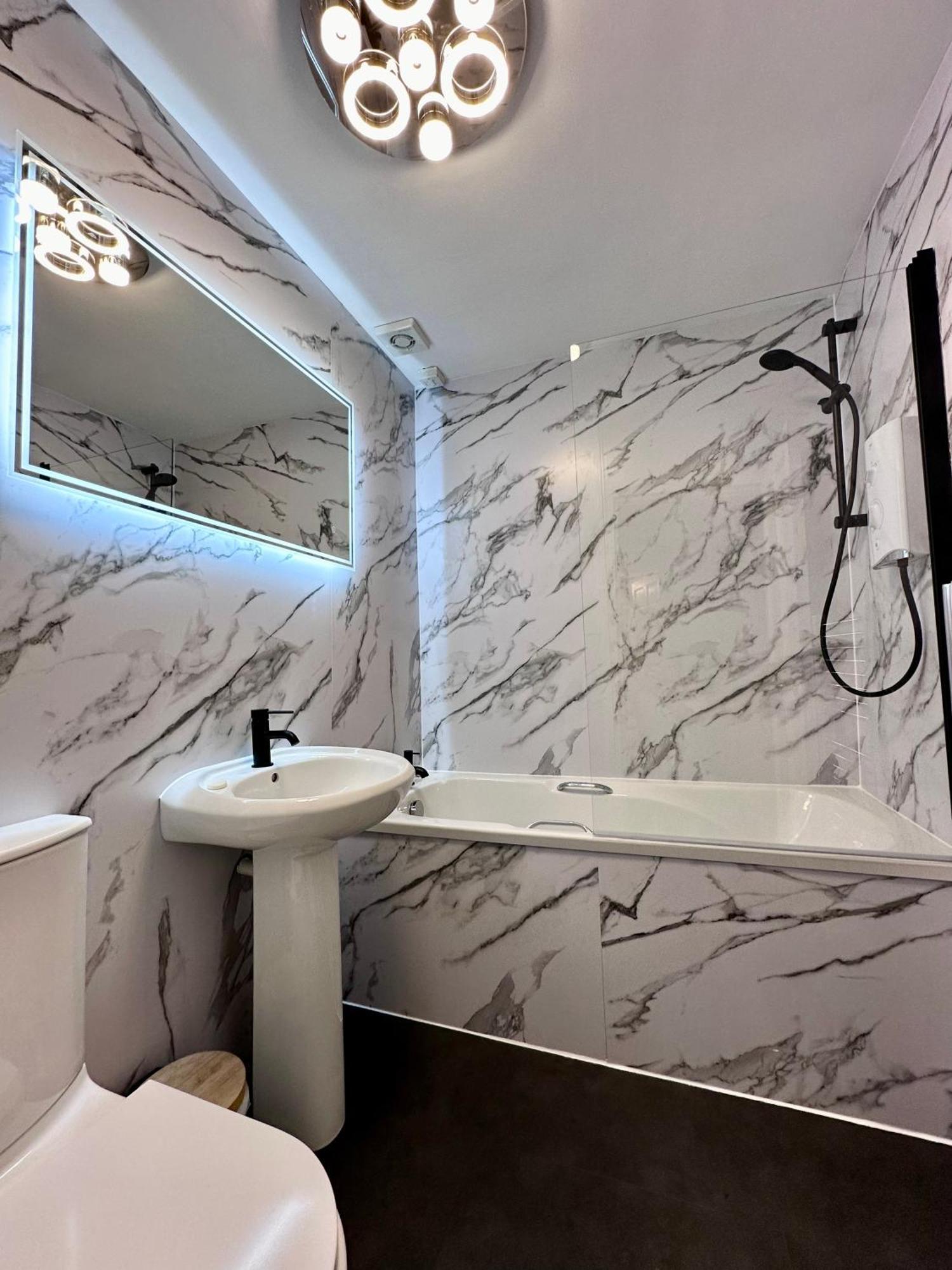 Rose Street'S Hidden Treasure- 2Bed Newly Refurbished Apt Édimbourg Extérieur photo
